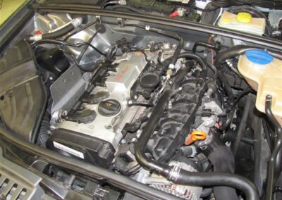 audi_A4_engine_replacment_3